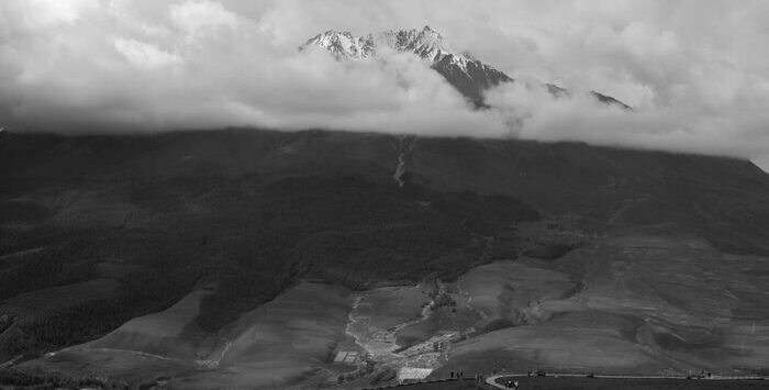 China’s highest-altitude weather station begins operating in Yushu City