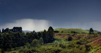 WMO issues international guidelines for nowcasting in Africa