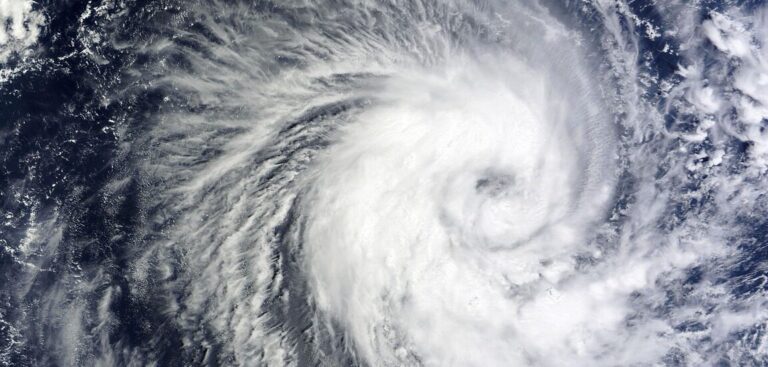 Cost of natural disasters reaches $270bn in 2022, reports Munich Re