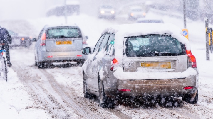 Met Office research could enhance long-range forecasting Scientists at the Met Office have discovered that, away from the tropics, the El Niño-Southern Oscillation (ENSO) can influence Atlantic weather patterns a full year from the original event.