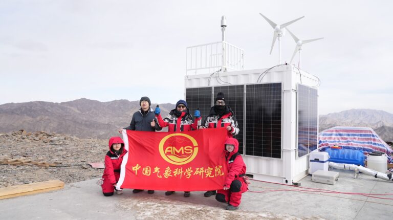 Unmanned Antarctica atmospheric observation experiment advances in China.